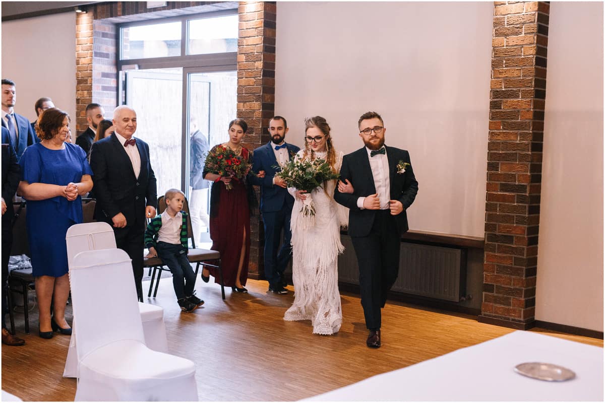 Gosia & Tomek | zimowy ślub w Gościńcu za Borem 18