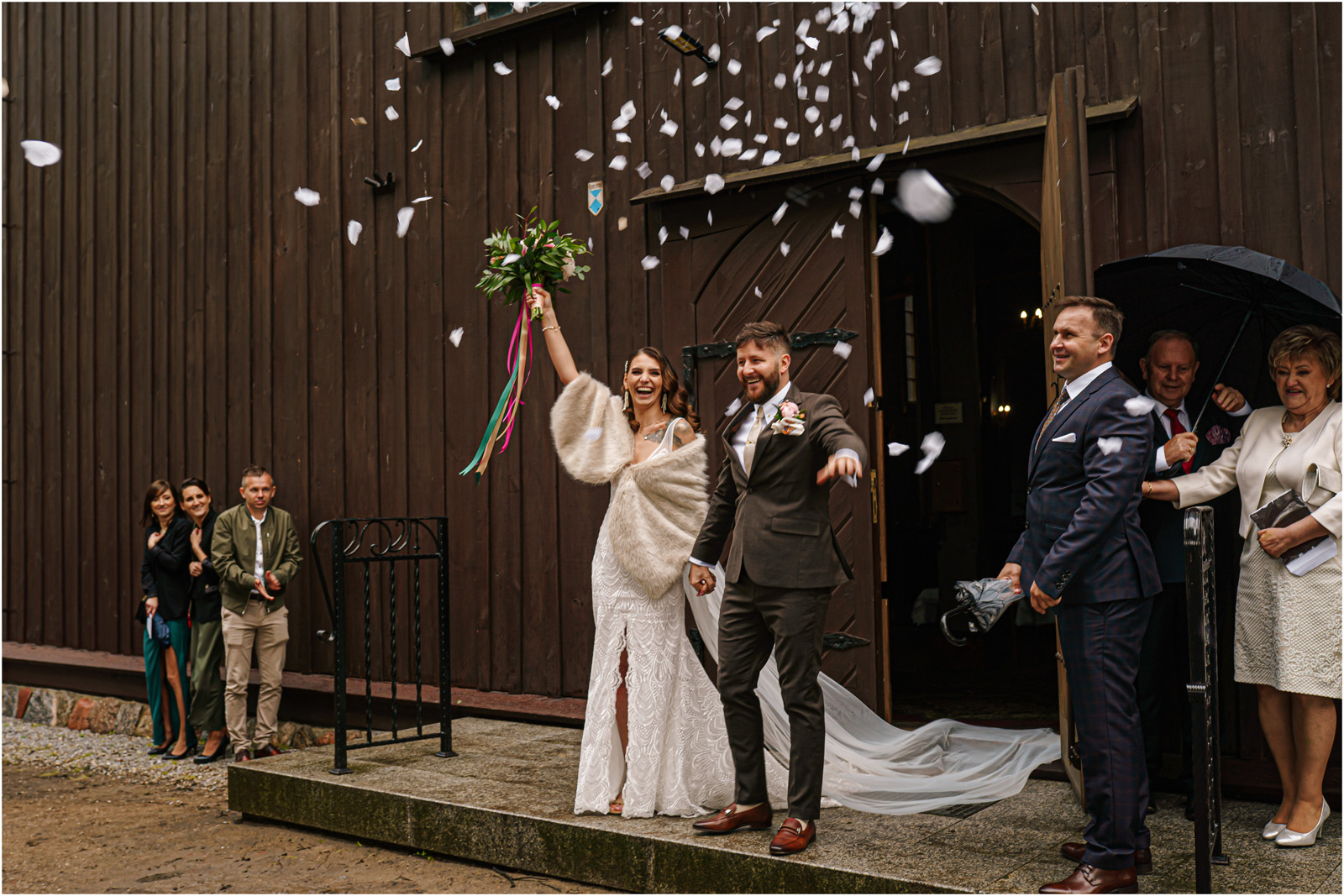 Justyna & Kamil | wesele w Pałacu Wierzbiczany i sesja w Pałacu Ostromecko 47